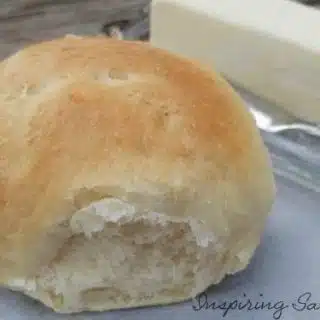 Delicious Easy Homemade Dinner Rolls
