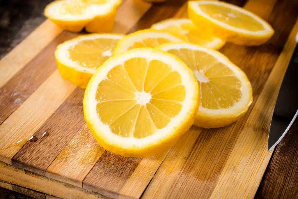 Lemons on cutting board e1578934246500