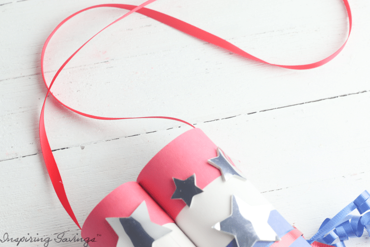 DIY Patriotic Fireworks Binoculars - Made From Toilet Paper Tubes