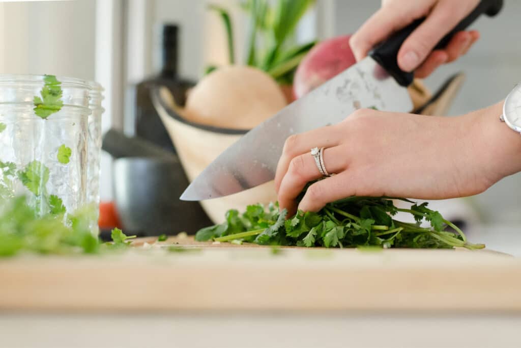Chopping food, preparing dinner - meal planning