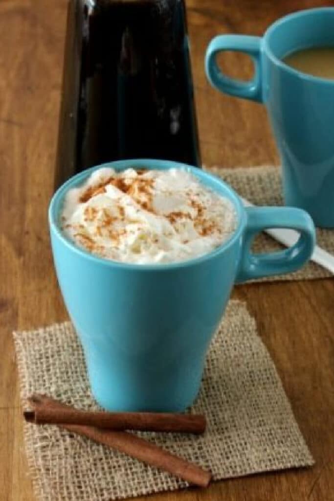 CINNAMON FRENCH TOAST LATTES with whip topping