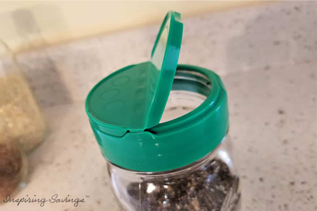 Glass Mason jar with Parmesan Cheese lid - Kitchen Hack