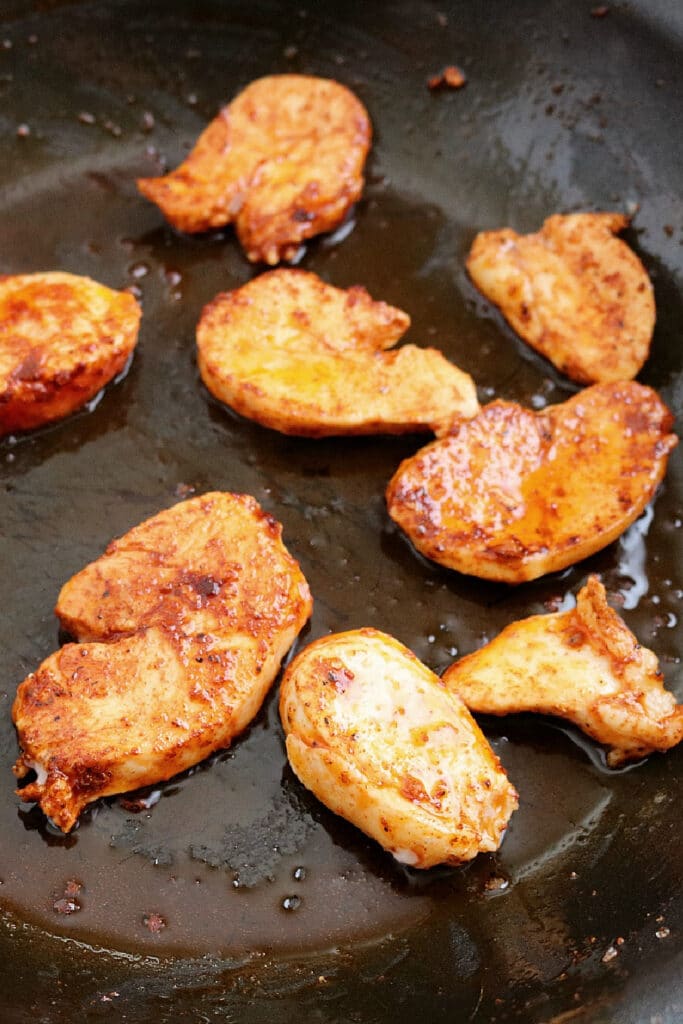 Cooking chicken in skillet