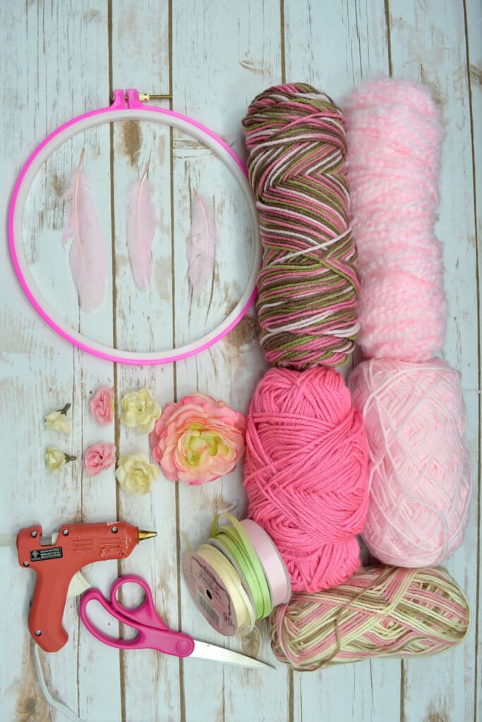 Supplies needed to make floral dreamcatcher craft