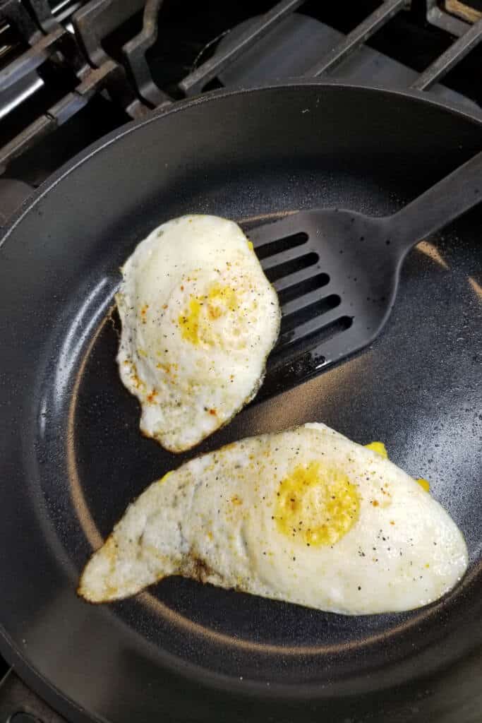 Using proper utensils nonstick pans, flipping eggs over in pan