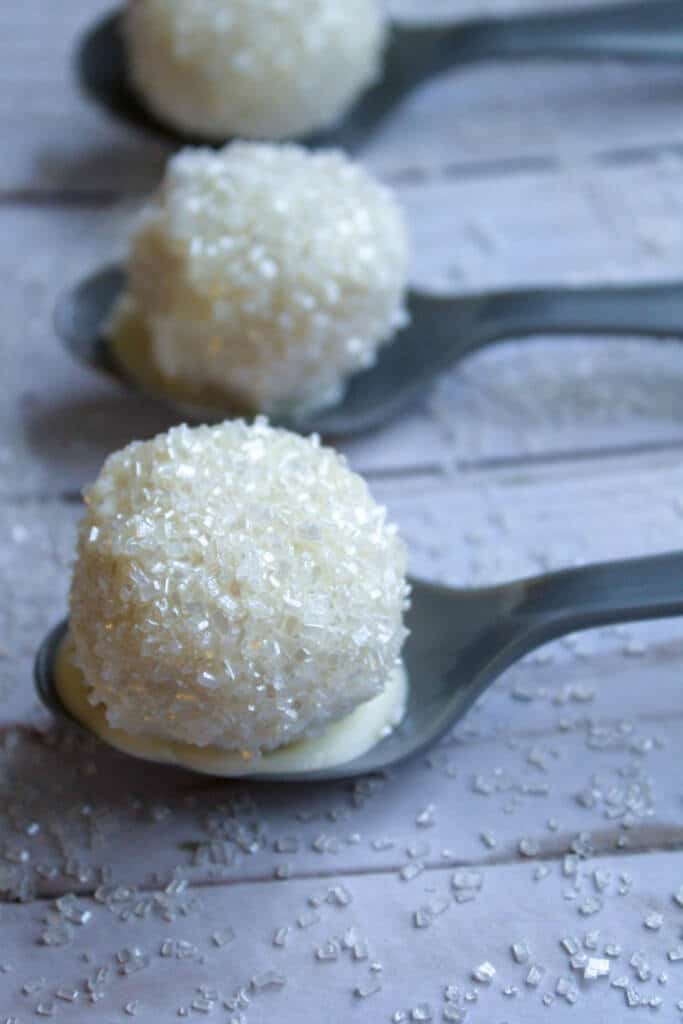 Spoonful of sugar cake pops