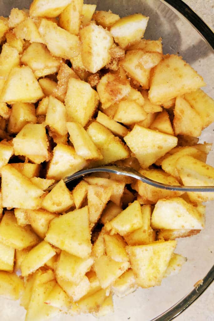 Cut apples for apple cake