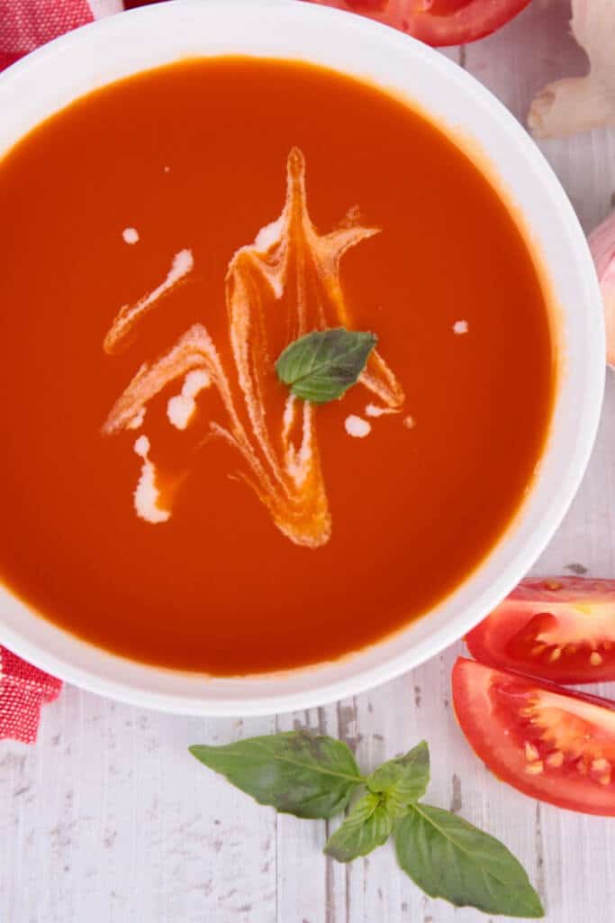 Homemade tomato soup - Cheap dinner ideas
