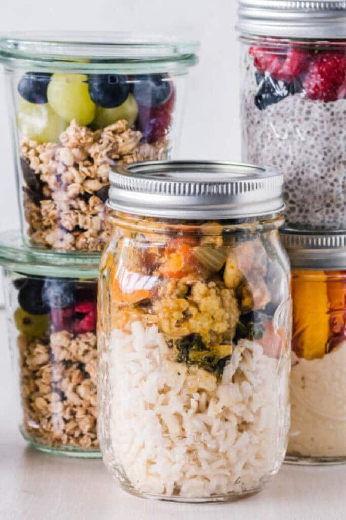 meals portioned out in to mason jars