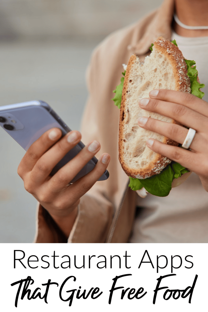 Restaurant apps that give free food - Pictured woman eating a panera sandwhich and checking her phone