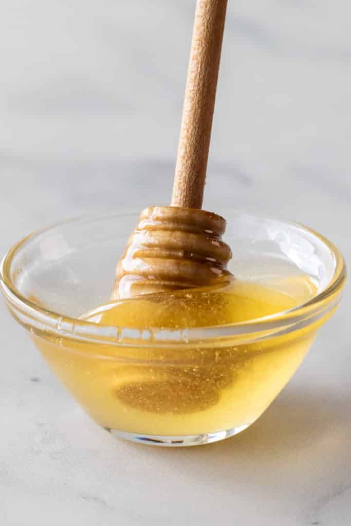 raw honey for facial scrub