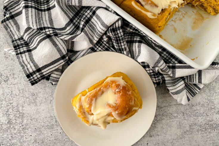 pumpkin cinnamon rolls