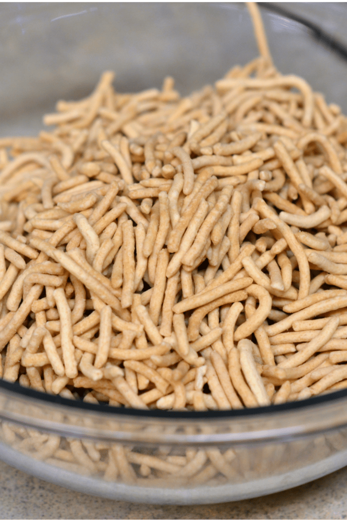 Dry Chow Mien Noodles for no bake cookies