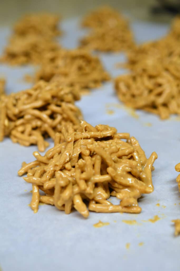 No bake chow mien cookies