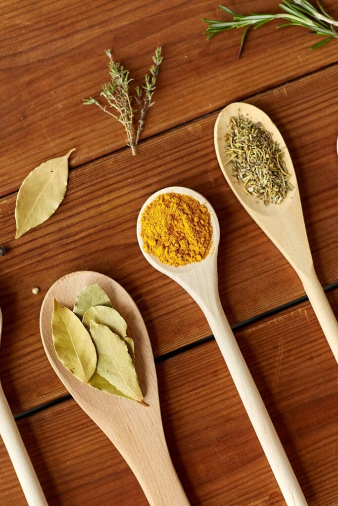 storing spices and herbs