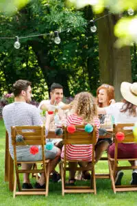 10 Creative Ways To Throw A Budget Friendly Party