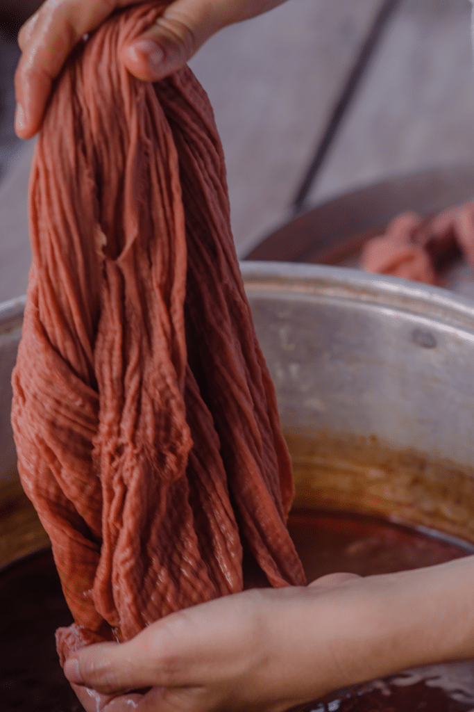 natural dye with coffee