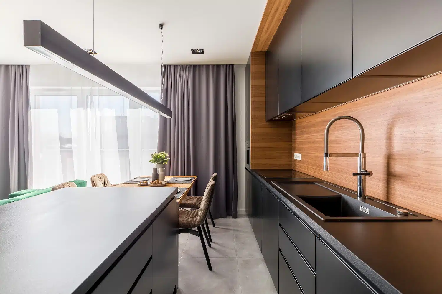 black kitchen cabinets