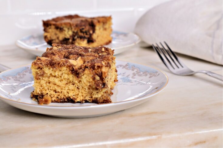 baked coffee cake on blue china plate