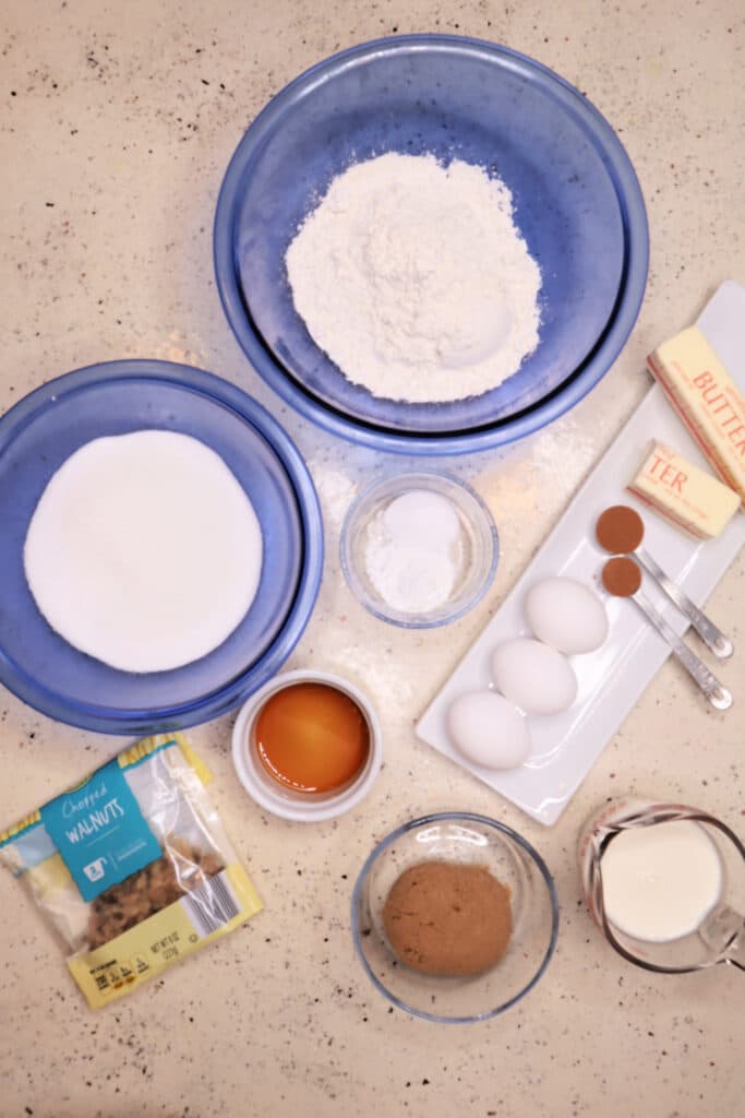 ingredients to make classic coffee cake with no sour cream