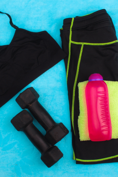 Learn how to keep your workout clothes fresh. (2)