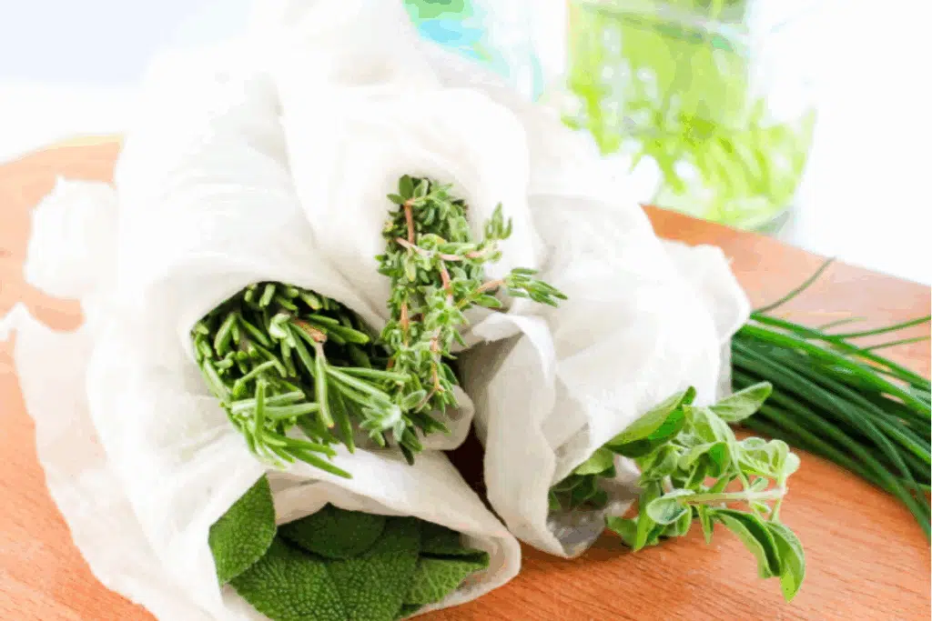 Storing Herbs Photo Credit The Noshery