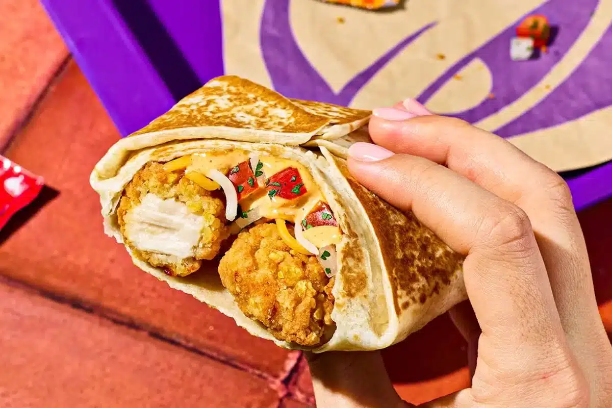 Photo Credit Taco Bell Crispy Chicken Crunchwrap Slider