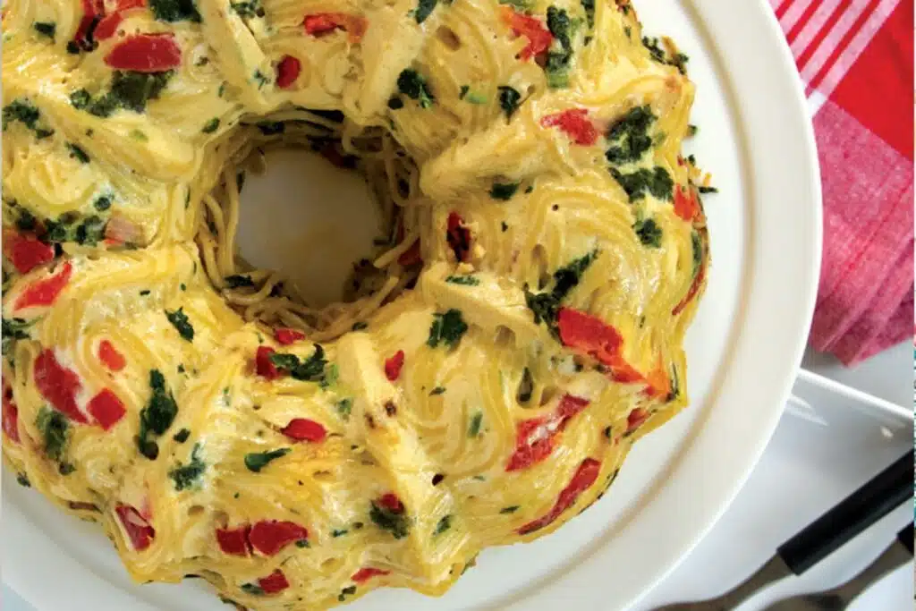 Bundt pan Pasta Photo Credit Pioneer Woman (1)