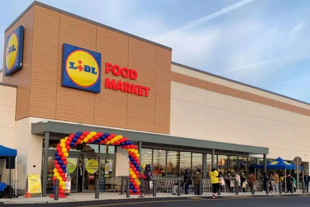 Lidl Photo Credit Grocery Dive