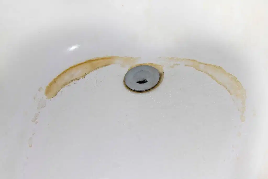 rust in tub Photo Credit Washington Post